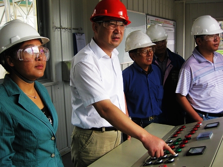 敦煌種業(yè)先鋒良種有限公司酒泉種子加工廠三、四期工程竣工投產(chǎn)